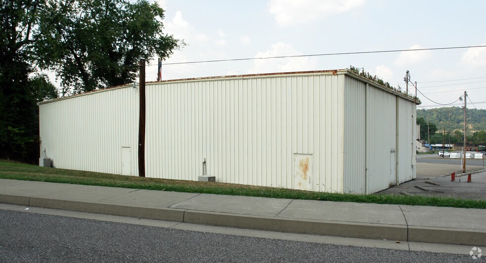 3502 Winchester Ave, Ashland, KY à vendre - Photo de l’immeuble – Image 2 sur 30