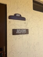 1825 Forest Hill Blvd, West Palm Beach, FL à louer Photo intérieure– Image 1 sur 23