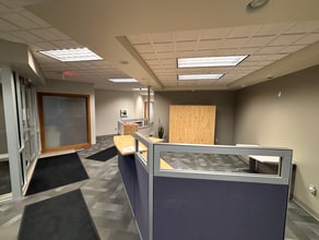 4100 Embassy Dr SE, Grand Rapids, MI à louer Photo intérieure– Image 1 sur 13