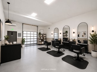Plus de détails pour 1211 Okeechobee Rd, West Palm Beach, FL - Local d'activités à louer