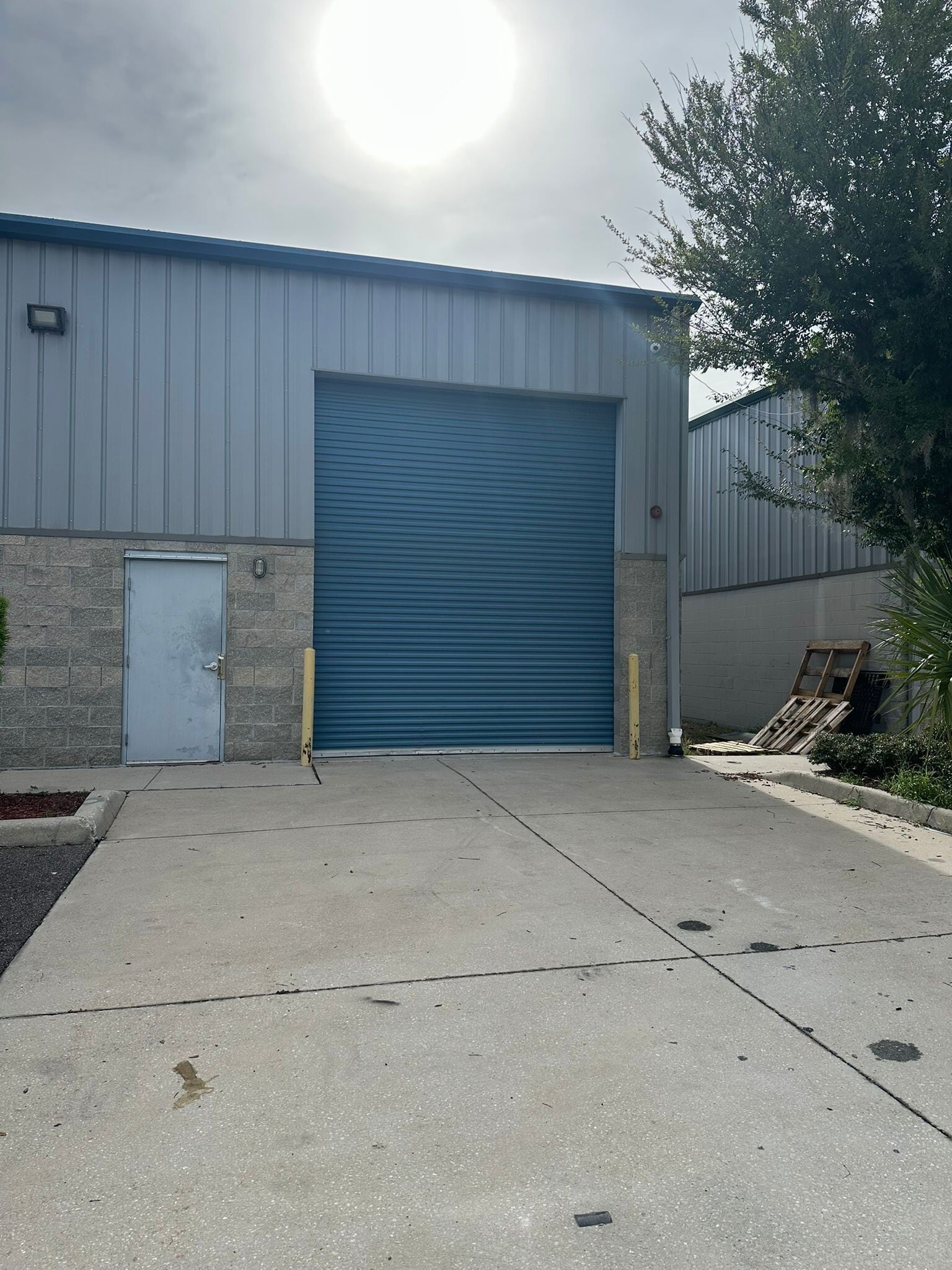 260-278 Springview Commerce Dr, DeBary, FL à louer Photo de l’immeuble– Image 1 sur 13