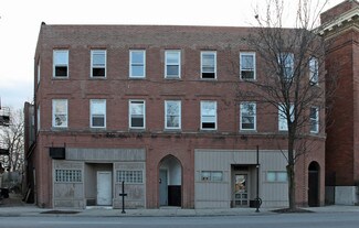 Plus de détails pour 3570 Montgomery Rd, Cincinnati, OH - Local d'activités à louer