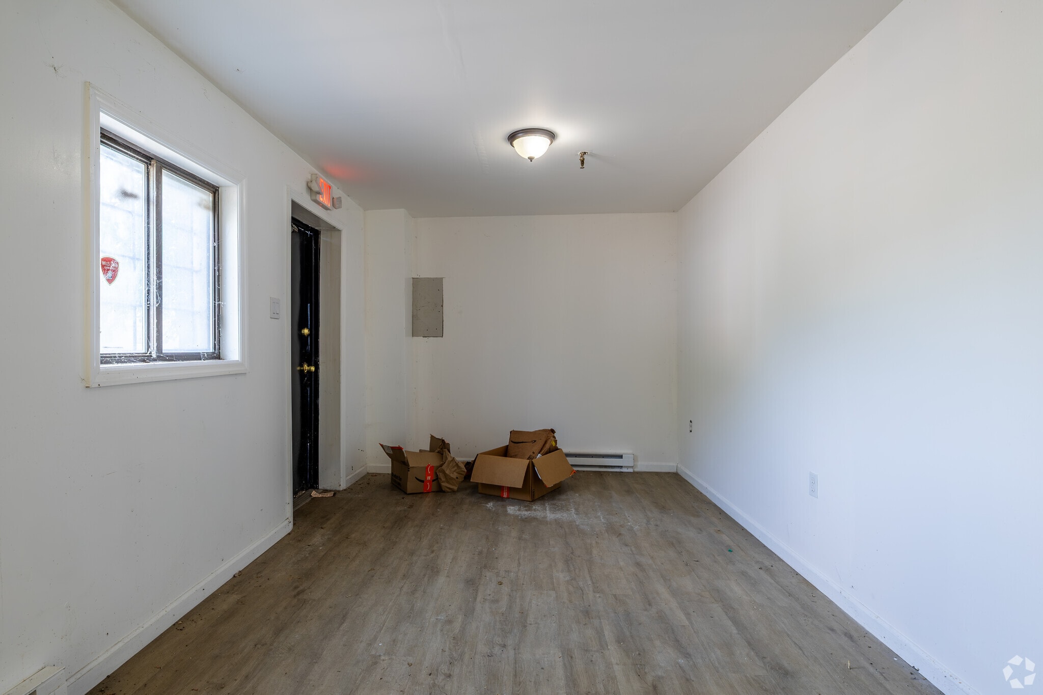 10 S Somerset Ave, Mount Holly, NJ à louer Photo intérieure– Image 1 sur 14