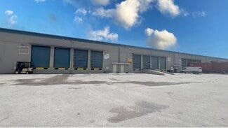 Plus de détails pour 9999 NW 89th Ave, Medley, FL - Industriel/Logistique à louer