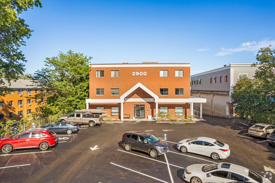 2900 Main St, Stratford, CT à vendre - Photo de l’immeuble – Image 2 sur 36