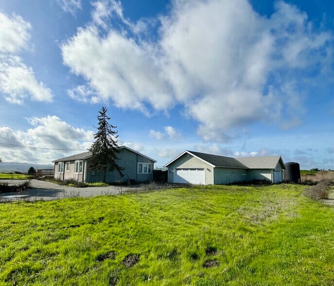 4876 Lakeville hwy, Petaluma, CA à vendre - Photo principale – Image 1 sur 8