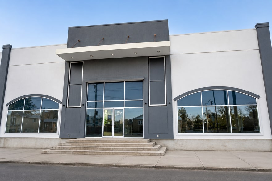 1027 Notre Dame St, Embrun, ON à vendre - Photo de l’immeuble – Image 1 sur 21