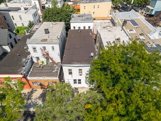 Plus de détails pour 539 Van Nest Ave, Bronx, NY - Logement à vendre