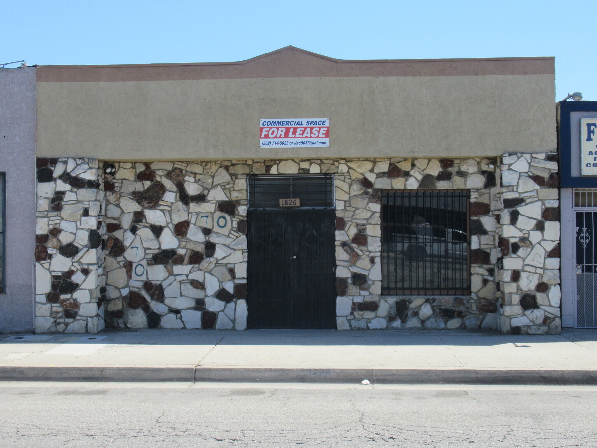 1826 E Compton Blvd, Compton, CA à vendre Photo principale– Image 1 sur 11