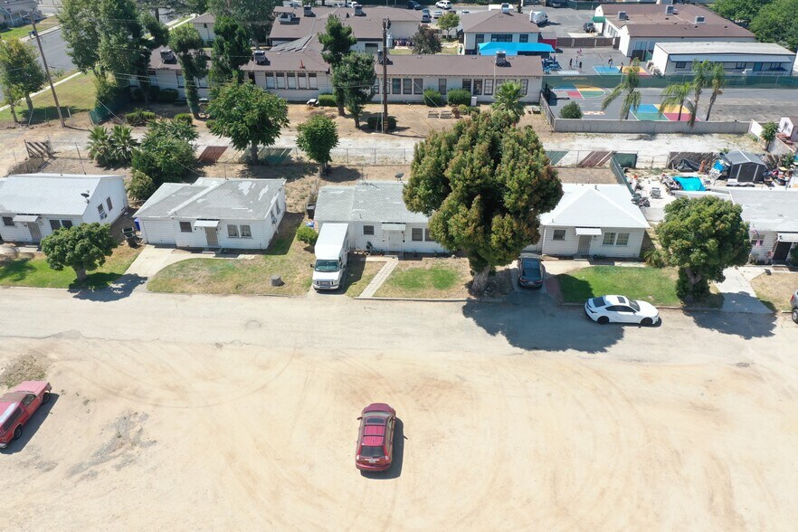 9669 8th St, Rancho Cucamonga, CA à vendre - Photo de l’immeuble – Image 2 sur 6