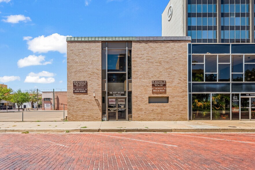 1114 Texas Ave, Lubbock, TX à vendre - Photo de l’immeuble – Image 1 sur 43