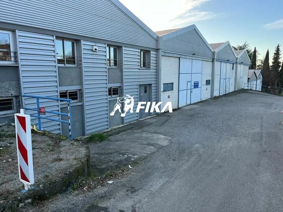 Local d'activités dans Toulouse à vendre Photo de l’immeuble– Image 1 sur 11