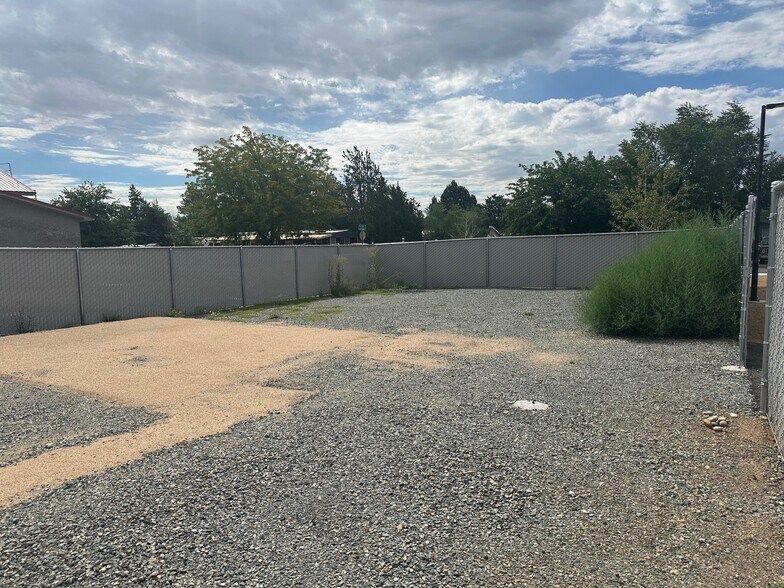 8001 E Highway 69, Prescott Valley, AZ à louer - Photo de l’immeuble – Image 2 sur 5