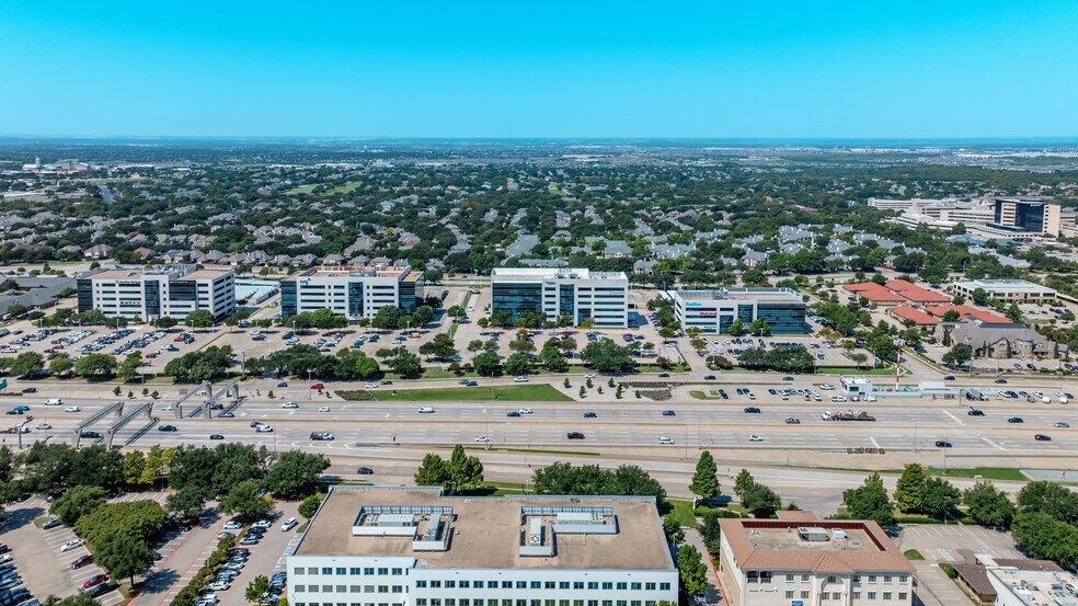 2745 Dallas Pky, Plano, TX à louer - Photo de l’immeuble – Image 3 sur 26