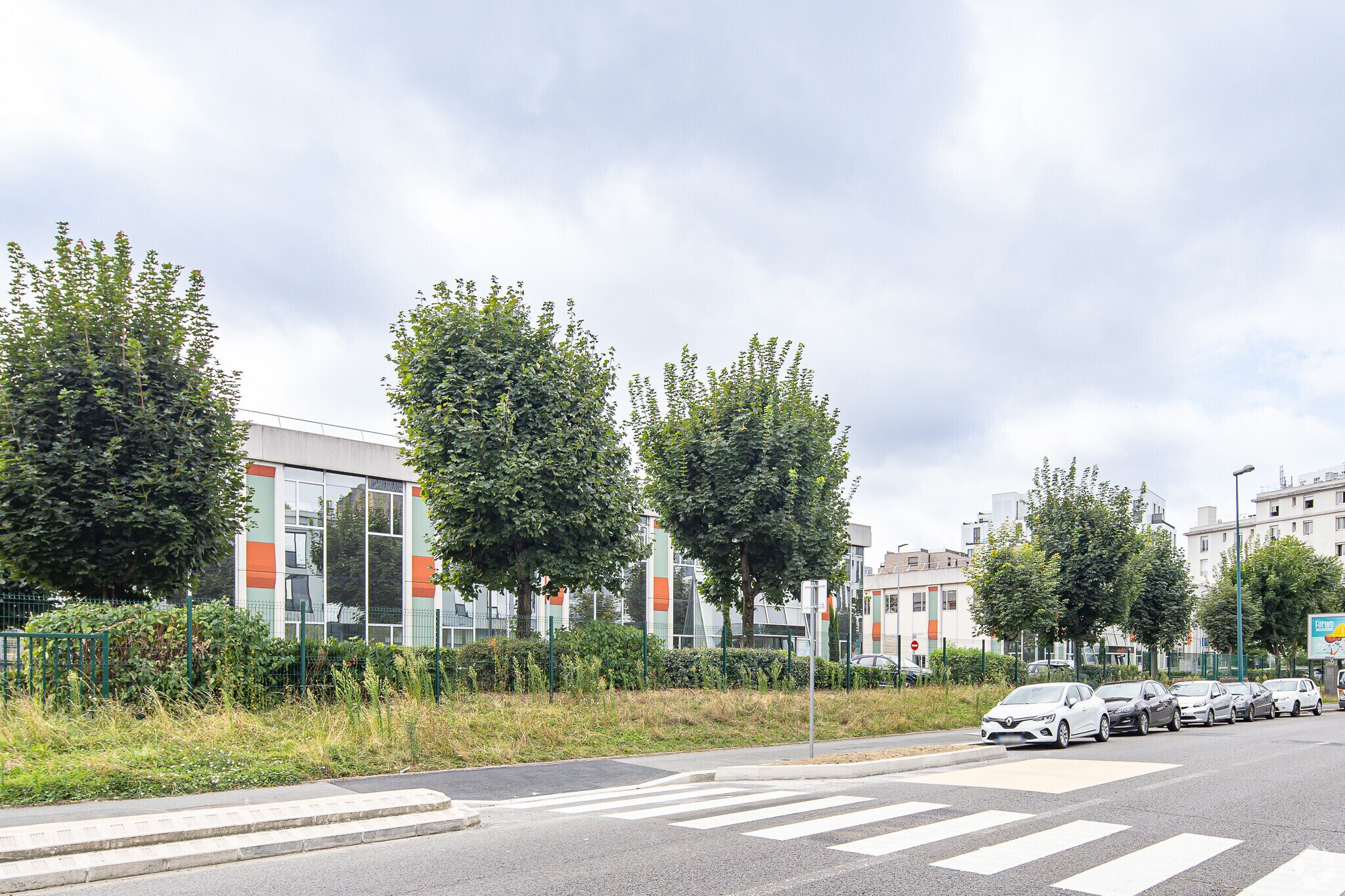 Local d’activités dans Gennevilliers à louer Photo principale– Image 1 sur 3