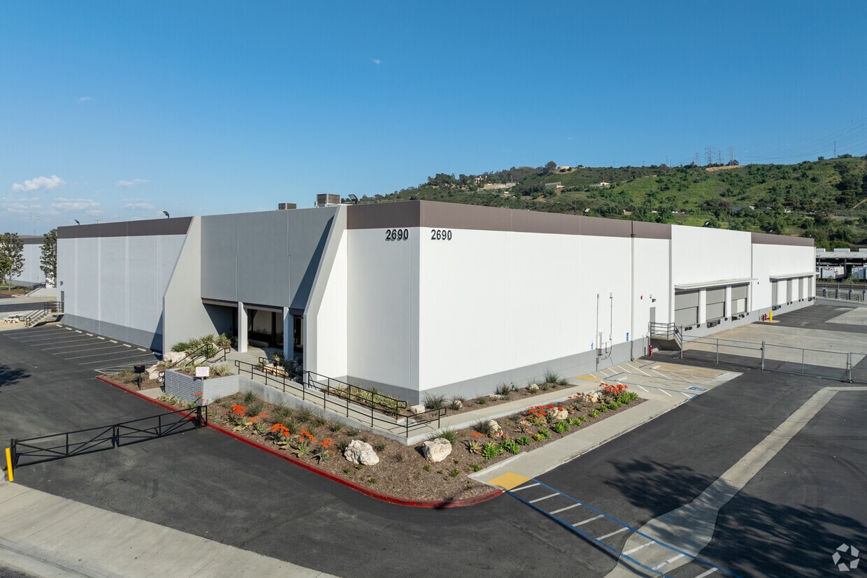 2690 Pellissier Pl, City Of Industry, CA à louer Photo de l’immeuble– Image 1 sur 9