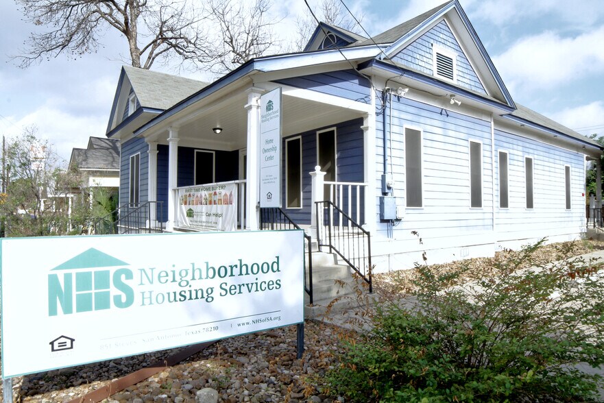 847 Steves Ave, San Antonio, TX à louer - Photo principale – Image 1 sur 8