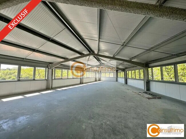 Plus de détails pour Bureau à vendre