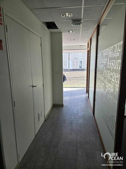 Local commercial dans Bouguenais à louer - Photo de l’immeuble – Image 3 sur 7