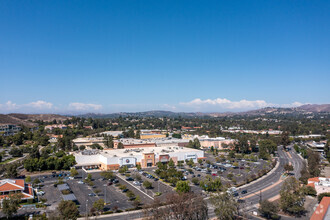 165-401 N Moorpark Rd, Thousand Oaks, CA - VUE AÉRIENNE  vue de carte