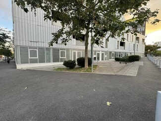 Plus de détails pour Local commercial à louer