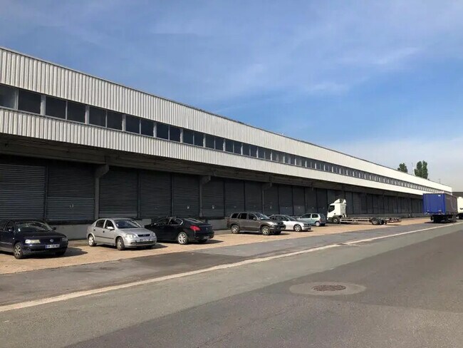 Plus de détails pour Industriel/Logistique à louer