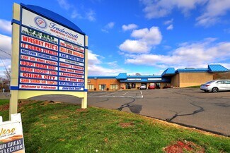 Plus de détails pour 749 Saybrook Rd, Middletown, CT - Local commercial à louer