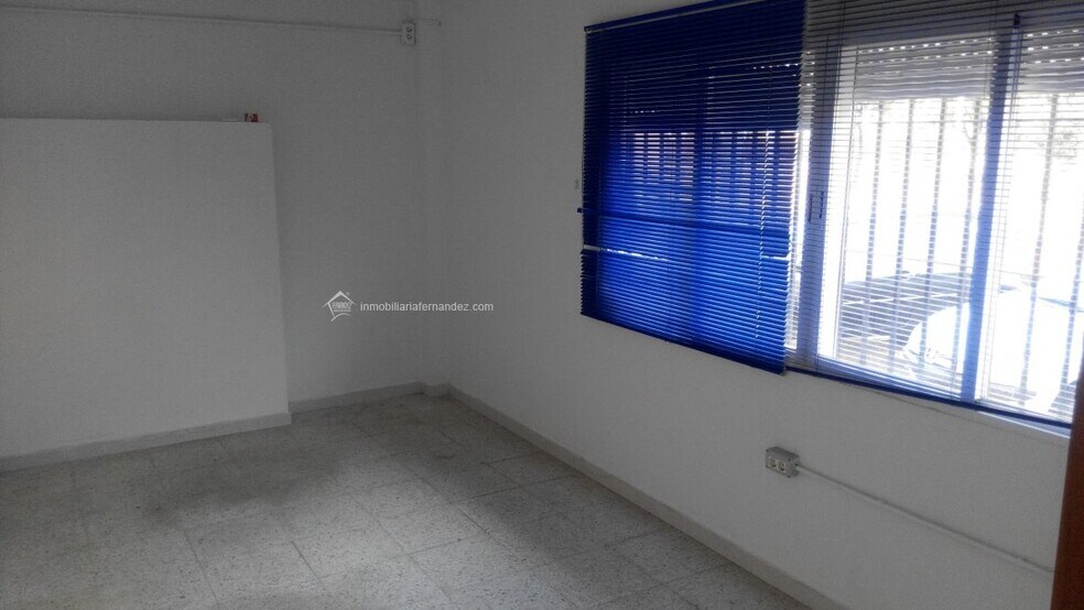 Local commercial dans Cáceres à vendre - Photo de l’immeuble – Image 2 sur 5