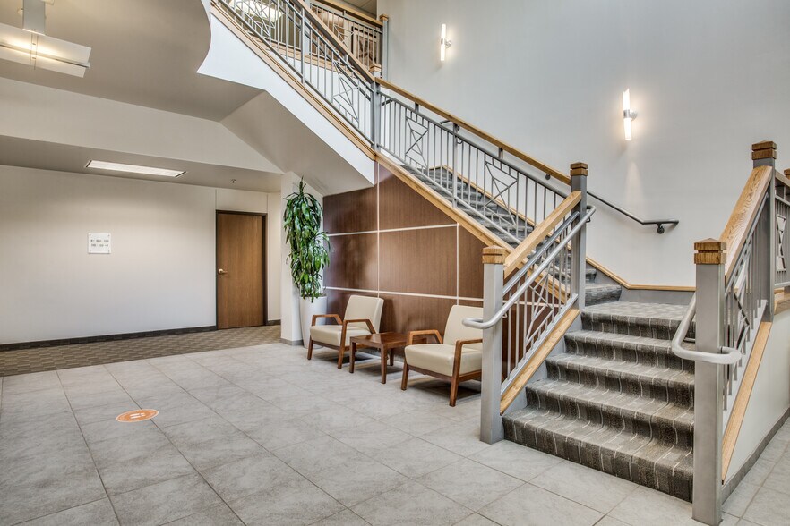 1452 Hughes Rd, Grapevine, TX à louer - Hall d’entrée – Image 3 sur 9
