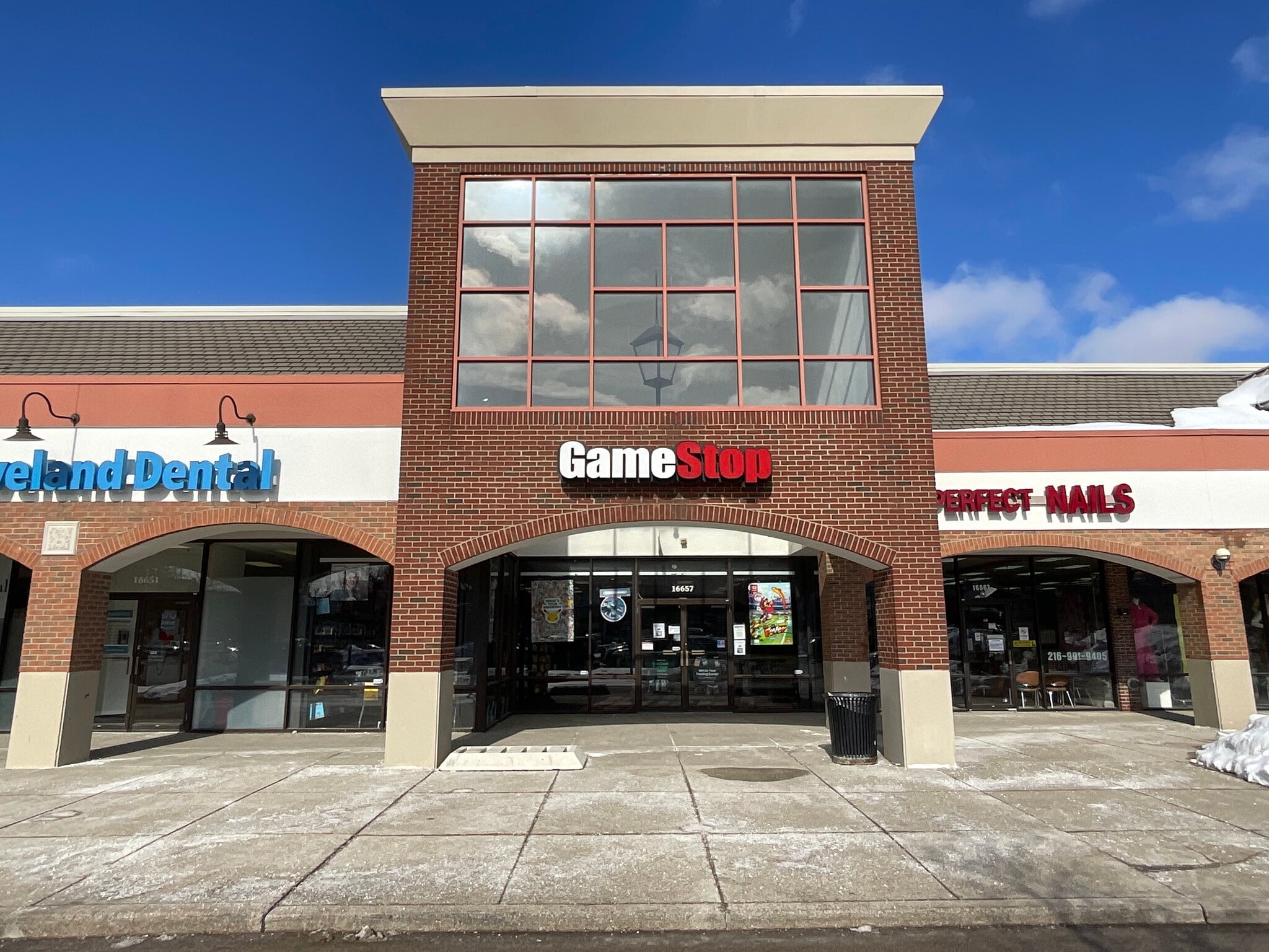 16601-17125 Chagrin Blvd, Shaker Heights, OH à louer Photo de l’immeuble– Image 1 sur 1