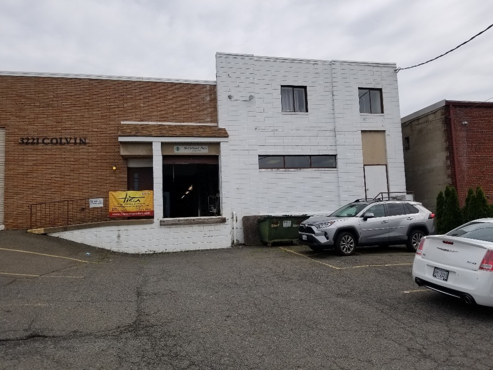 3219-3221 Colvin St, Alexandria, VA à louer Photo principale– Image 1 sur 11