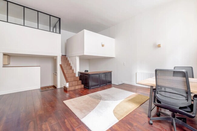 Plus de détails pour 34 Rue De Liège, Paris - Bureau à louer