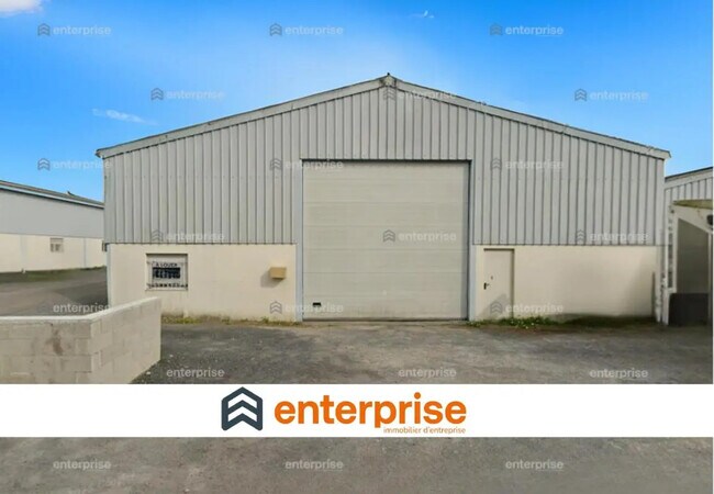 Plus de détails pour Local d'activités à louer