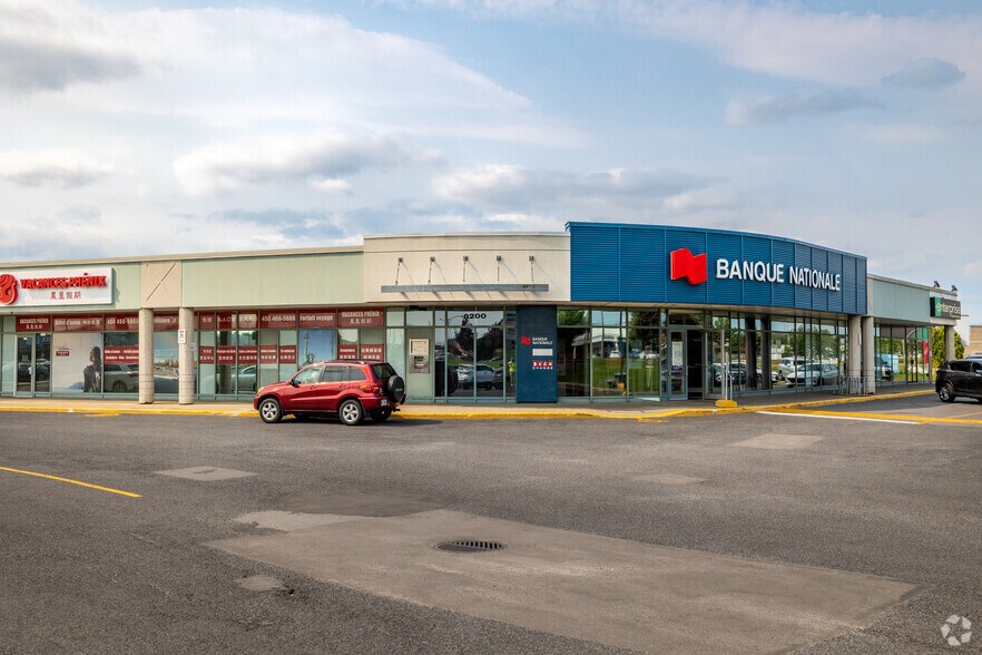 8200-8230 Boul Taschereau, Brossard, QC à louer - Photo de l’immeuble – Image 2 sur 9