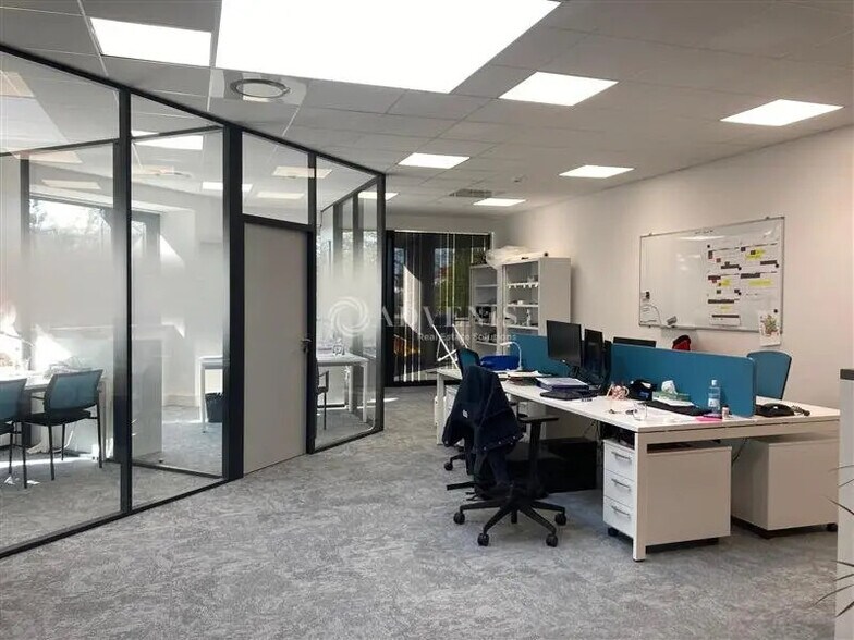 Bureau dans Obernai à louer - Photo de l’immeuble – Image 3 sur 9