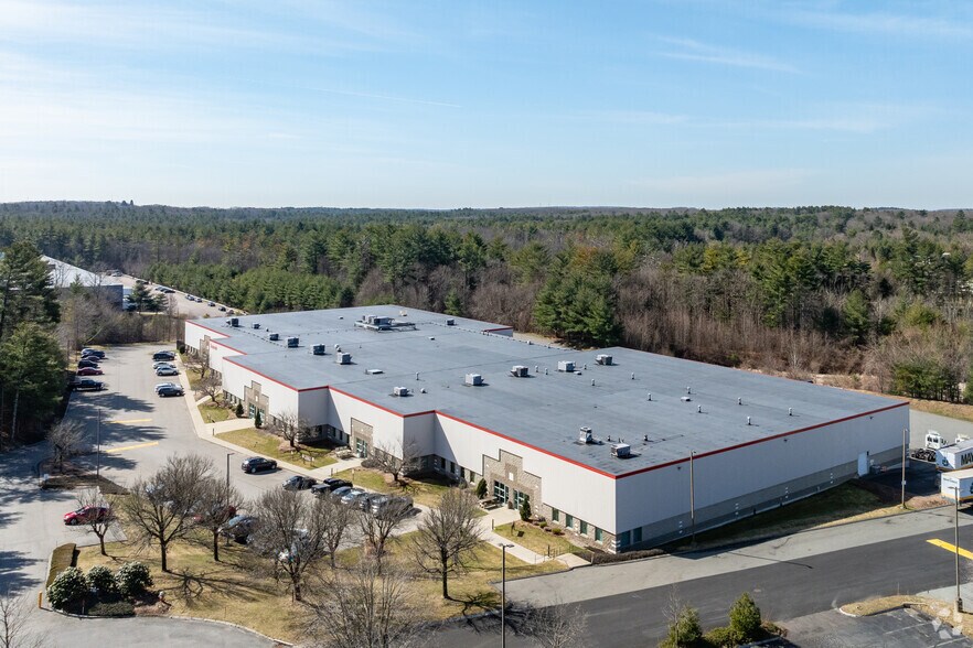 20 Liberty Way, Franklin, MA à louer - Photo de l’immeuble – Image 2 sur 5