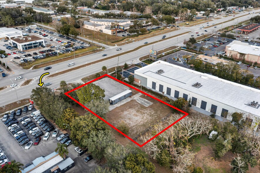 1532 E Semoran Blvd, Apopka, FL à louer - Photo de l’immeuble – Image 2 sur 38