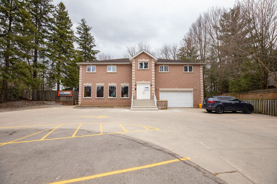 144 Wilson St E, Ancaster, ON à vendre - Photo de l’immeuble – Image 3 sur 12