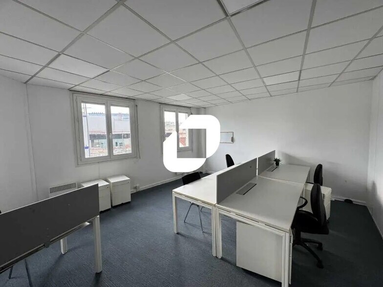 100 Avenue De La Marne, Montrouge à louer - Photo de l’immeuble – Image 2 sur 7