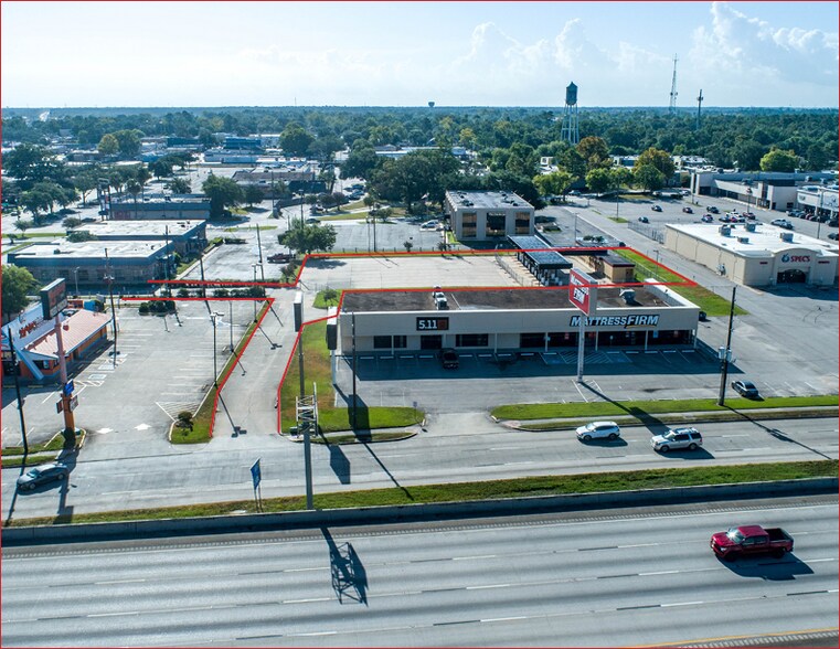 123 W Main St, Humble, TX à louer - Photo de l’immeuble – Image 2 sur 4