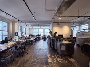 39-41 W 31st St, New York, NY à louer Photo de l’immeuble– Image 1 sur 18