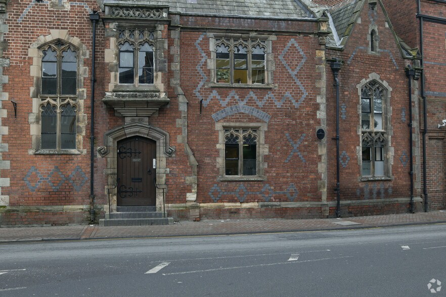10-12 Hightown, Sandbach à vendre - Photo de l’immeuble – Image 3 sur 15
