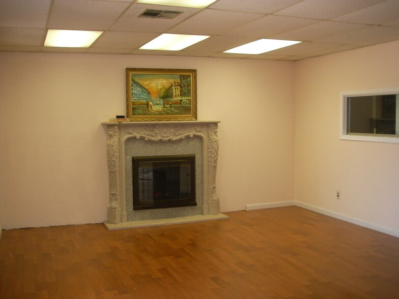 4019-4021 Greenwood Rd, Shreveport, LA à vendre - Photo intérieure – Image 2 sur 16