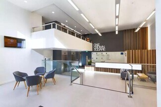 Plus de détails pour 1 Crown Sq, Woking - Bureau, Local commercial à louer