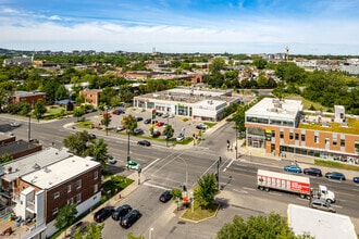 2800 Rue Sherbrooke E, Montréal, QC - Vue aérienne vue de carte