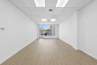 229-265 Beach 20Th St, Far Rockaway, NY à louer Photo intérieure– Image 1 sur 26