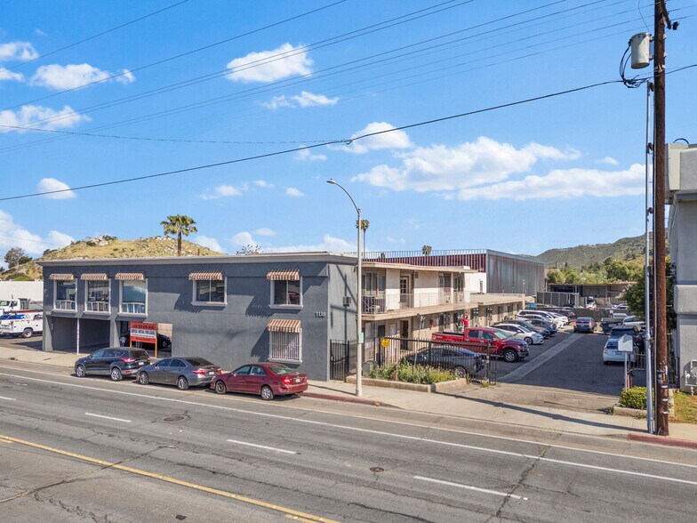 1136 Broadway, El Cajon, CA à louer - Photo de l’immeuble – Image 2 sur 10