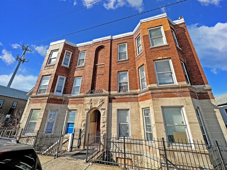 9408-9410 S Ewing Avenue, Chicago, IL à vendre - Photo de l’immeuble – Image 2 sur 13
