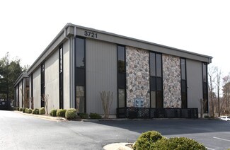 Plus de détails pour 3721 W Market St, Greensboro, NC - Bureau à louer