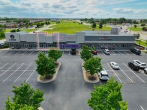 3600 SE Guess Who Dr, Bentonville, AR à louer Photo intérieure– Image 1 sur 17